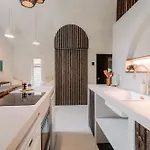 Nest Villa