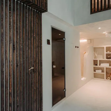 Nest Vila *